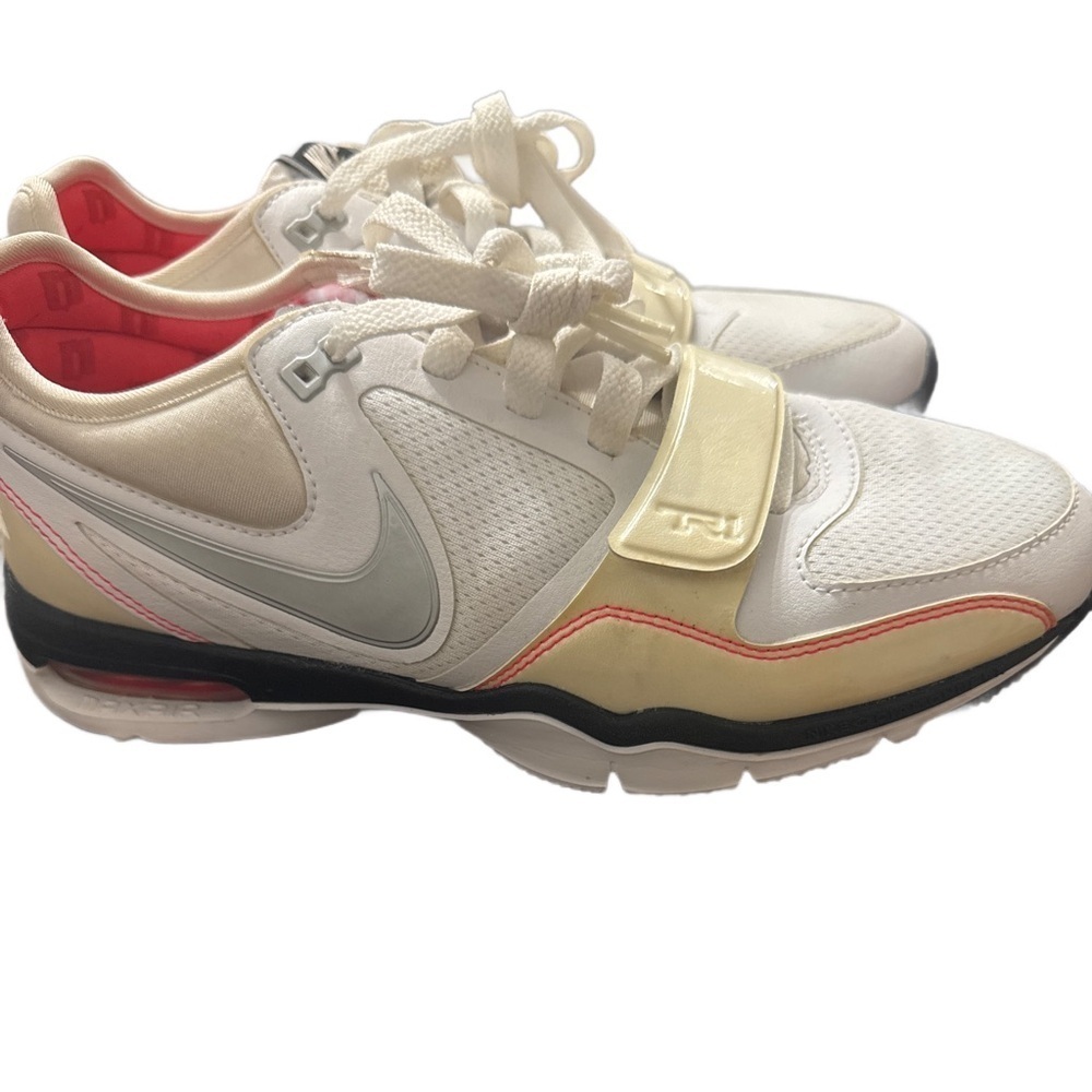 Nike Trainer One Max Air Running Sneakers Shoes
Sz 7.5